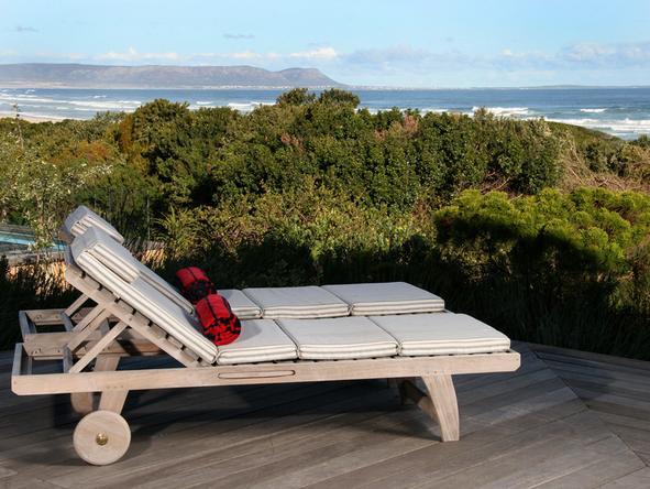 Mosselberg on Grotto Beach - Deck 